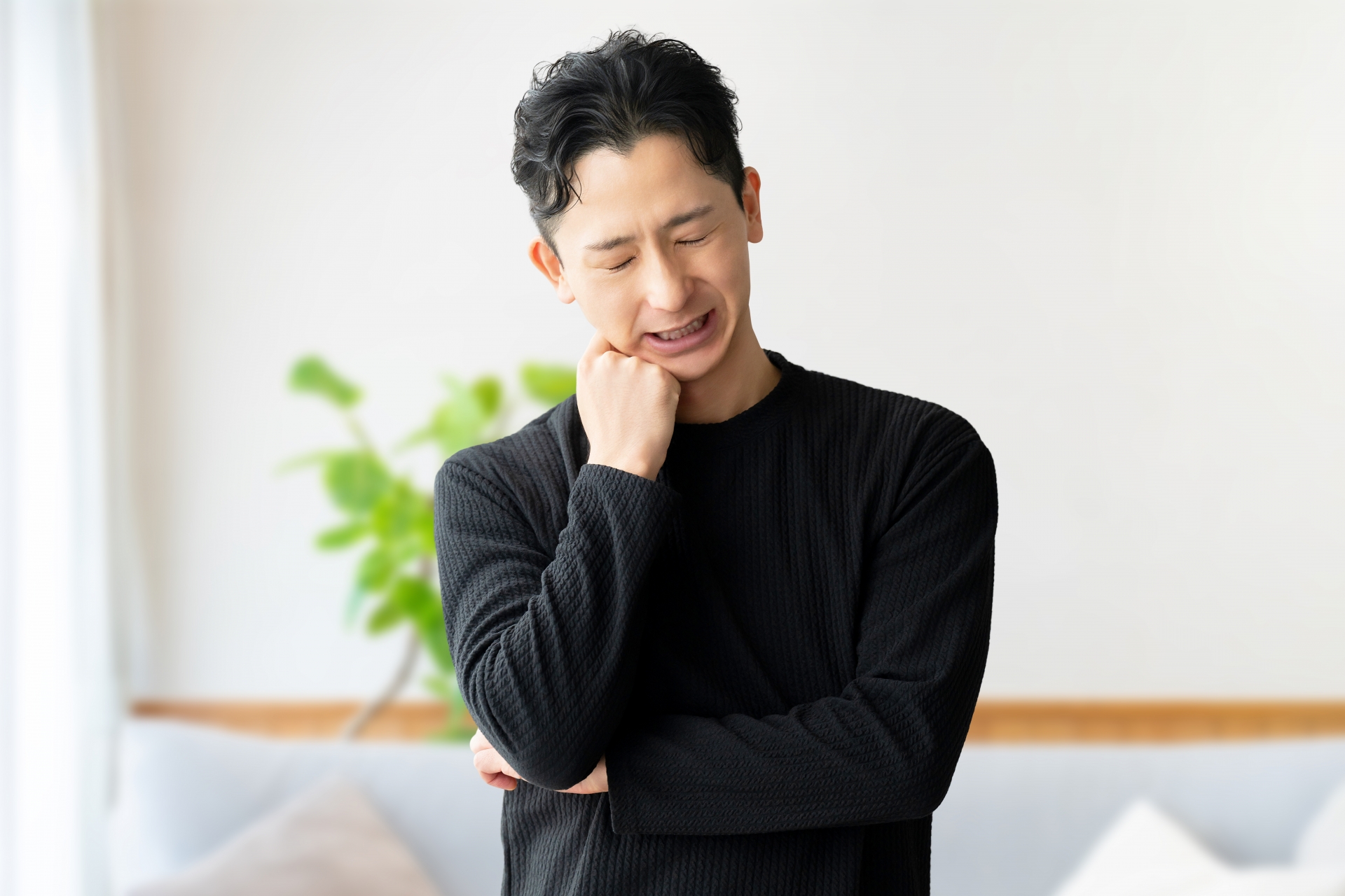 カントン包茎は手術が必要？放置する危険性・主な手術方法・手術時の注意点・見分け方のポイントを解説